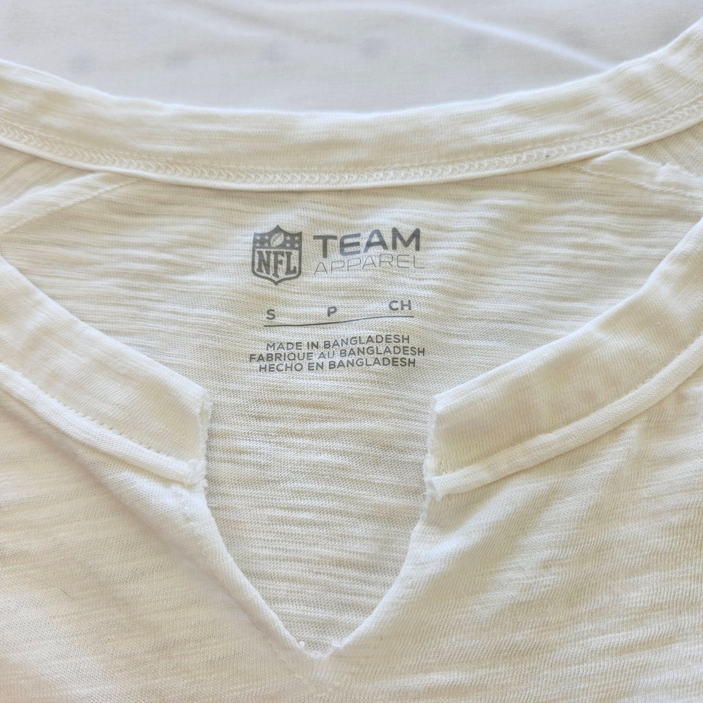 Women's Kansas City Chiefs White Enforcer Relaxed T-Shirt - Picture 4 of 5